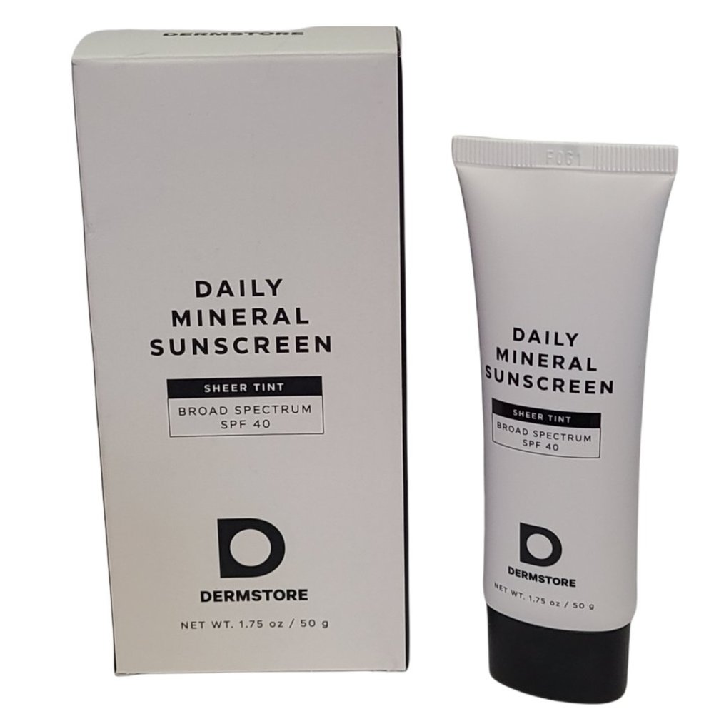 Dermstore Daily Mineral Sunscreen SPF 40 Face Full Size New - Picture 3 of 5